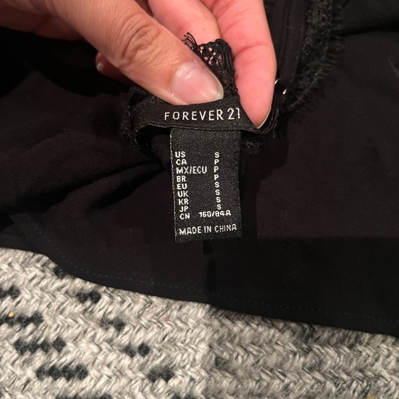 forever 21 black lace trim blouse top - Picture 3 of 3